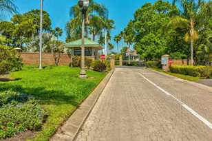 2057 N Pointe Alexis Dr, Tarpon Springs, FL 34689 - Photo 75
