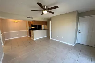 209 Lake Brook Cir, Brandon, FL 33511 - Photo 11