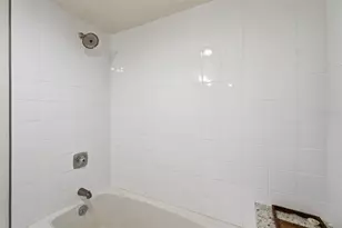 16211 Dublin Cir, Fort Myers, FL 33908 - Photo 29