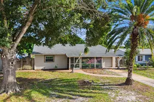 5580 58th Ave N, Saint Petersburg, FL 33709 - Photo 3