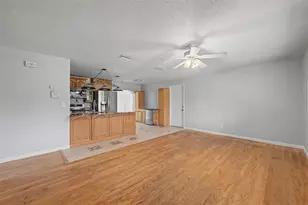 5580 58th Ave N, Saint Petersburg, FL 33709 - Photo 5