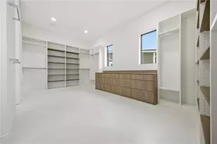 2517 N Riverside Dr, Tampa, FL 33602 - Photo 31