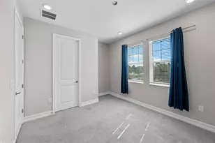 4549 Ancona Way, Wesley Chapel, FL 33543 - Photo 17