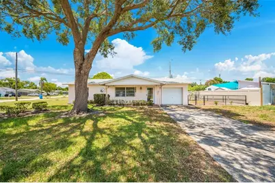 10833 111th Place N, Seminole, FL 33778 - Photo 1