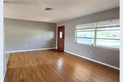 10833 111th Place N, Seminole, FL 33778 - Photo 7