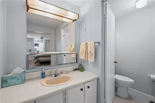 5301 Flint St, Zephyrhills, FL 33542 - Photo 17