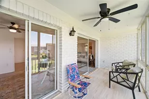 3595 40th Ave S, Saint Petersburg, FL 33711 - Photo 17