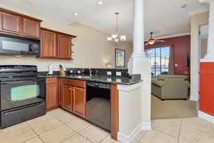 13941 Clubhouse Dr, Tampa, FL 33618 - Photo 5