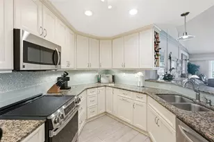 6011 Bahia Del Mar Blvd, Saint Petersburg, FL 33715 - Photo 9