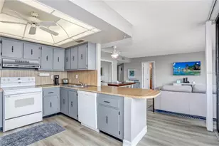 6104 Palma Del Mar Blvd S, Saint Petersburg, FL 33715 - Photo 13