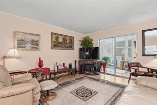 100 Glennes Ln, Dunedin, FL 34698 - Photo 15