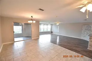 3273 Harbor Lake Dr, Largo, FL 33770 - Photo 9