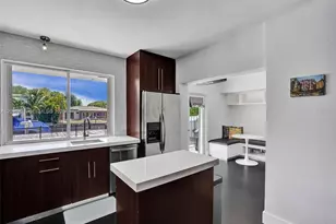 1912 NE 119th Rd, North Miami, FL 33181 - Photo 27