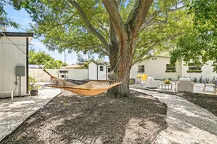 3305 W Ballast Point Blvd, Tampa, FL 33611 - Photo 41