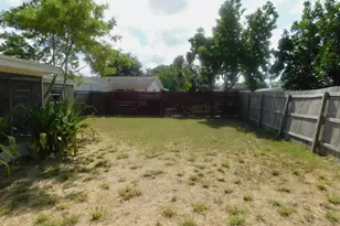 7400 Rockwood Dr, Port Richey, FL 34668 - Photo 21