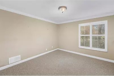 1820 Tanglewood Drive NE, Saint Petersburg, FL 33702 - Photo 25