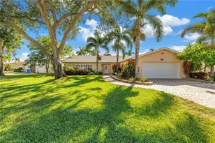 1820 Tanglewood Dr NE, Saint Petersburg, FL 33702 - Photo 61