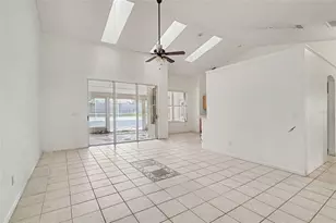 4716 Spaniel St, Orlando, FL 32818 - Photo 5