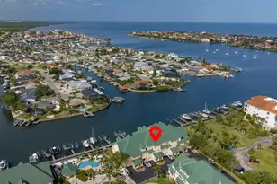 6432 Sunset Bay Cir, Apollo Beach, FL 33572 - Photo 3