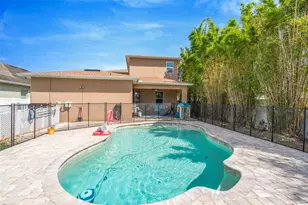 32630 Coldwater Creek Loop, Wesley Chapel, FL 33545 - Photo 3