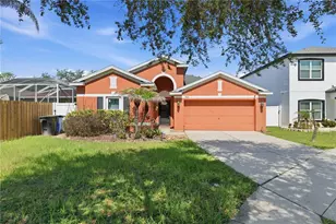 704 Parsons Pointe St, Seffner, FL 33584 - Photo 1