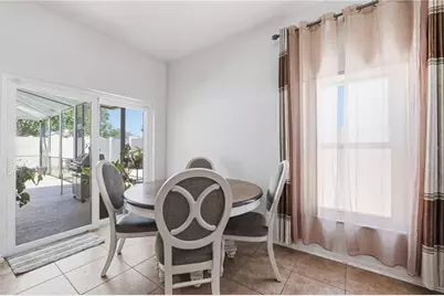 704 Parsons Pointe St, Seffner, FL 33584 - Photo 17