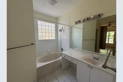 6711 Green Island Circle, Lake Worth, FL 33463 - Photo 17