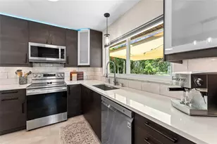 6916 Williams Dr, Tampa, FL 33634 - Photo 23