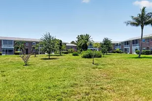 3595 40th Ave S, Saint Petersburg, FL 33711 - Photo 13