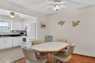 3595 40th Ave S, Saint Petersburg, FL 33711 - Photo 7