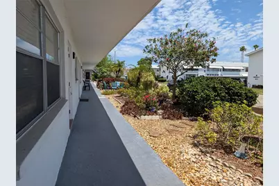 5850 18th Street N #7, Saint Petersburg, FL 33714 - Photo 3