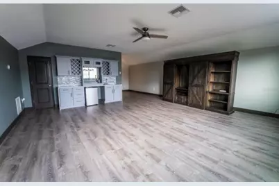 913 Buckhurst Drive, Spring Hill, FL 34609 - Photo 27