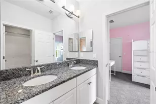 8029 Clementine Ln, Tampa, FL 33625 - Photo 37