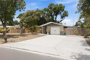 8536 Quail Rd, Seminole, FL 33777 - Photo 3