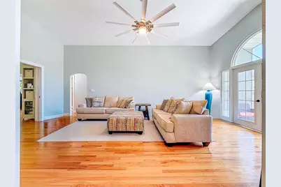 182 29th Avenue N, Saint Petersburg, FL 33704 - Photo 47