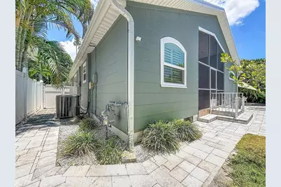 182 29th Avenue N, Saint Petersburg, FL 33704 - Photo 73
