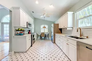 182 29th Ave N, Saint Petersburg, FL 33704 - Photo 43