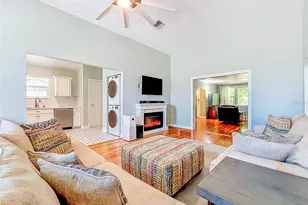 182 29th Ave N, Saint Petersburg, FL 33704 - Photo 25