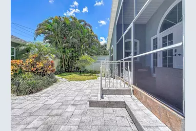 182 29th Avenue N, Saint Petersburg, FL 33704 - Photo 61