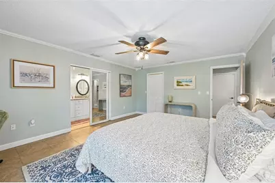 4712 Glenbrooke Drive, Sarasota, FL 34243 - Photo 15
