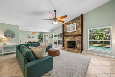 4712 Glenbrooke Drive, Sarasota, FL 34243 - Photo 3