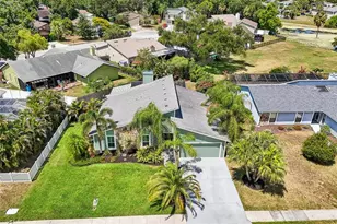 4712 Glenbrooke Dr, Sarasota, FL 34243 - Photo 27