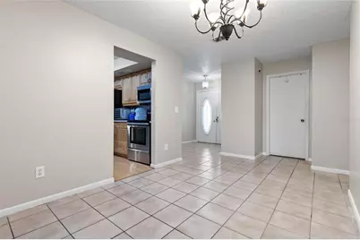 15648 Bear Creek Drive, Tampa, FL 33624 - Photo 7