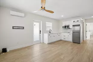 6765 W Flamingo Way S, Saint Petersburg, FL 33707 - Photo 15