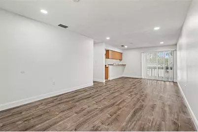 9208 N Connechusett Road #C, Tampa, FL 33617 - Photo 7