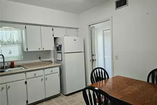 2292 Costa Rican Dr, Clearwater, FL 33763 - Photo 3