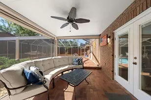 11311 Linbanks Pl, Tampa, FL 33617 - Photo 17