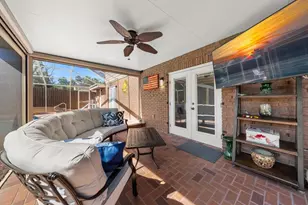 11311 Linbanks Pl, Tampa, FL 33617 - Photo 23