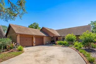 11311 Linbanks Pl, Tampa, FL 33617 - Photo 1