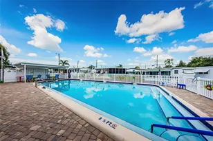 4187 72nd St N, Saint Petersburg, FL 33709 - Photo 43